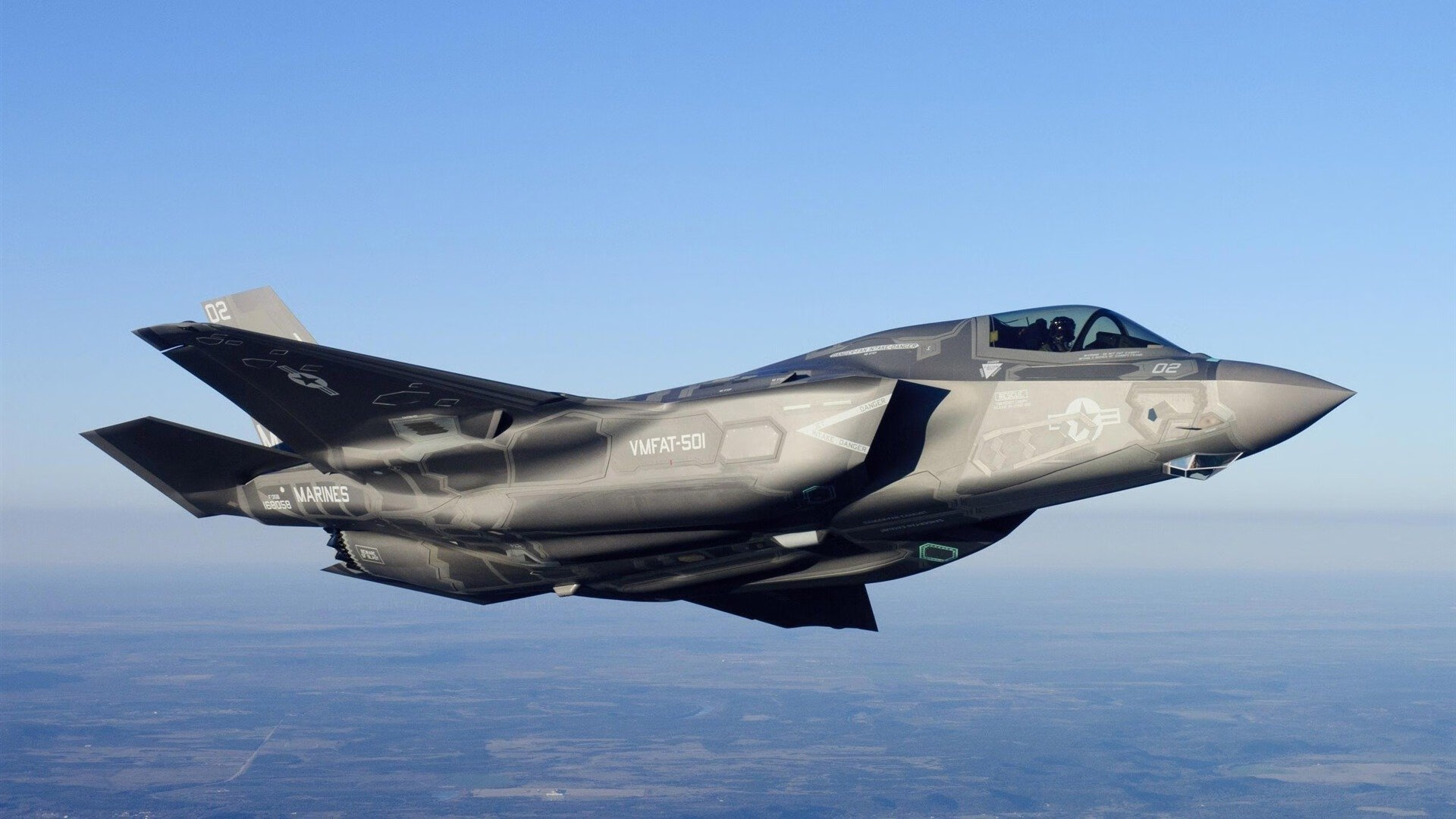 开云体育-大陆与矿脉的碰撞，当哥伦比亚的唯一性在英超冠军熔炉中接管比赛