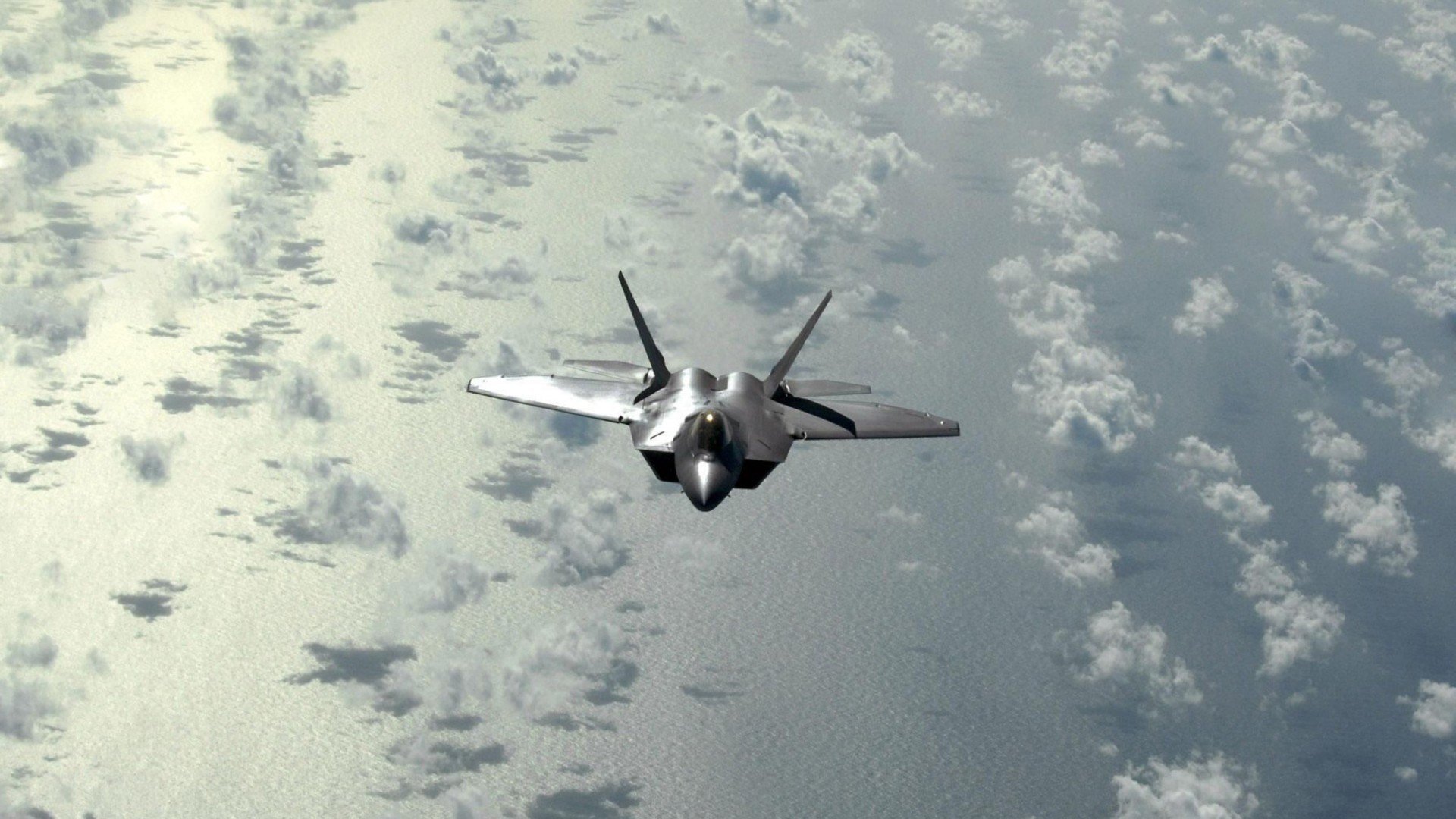 同时照亮两个半球，韩国压哨绝杀与梅西压制级表演