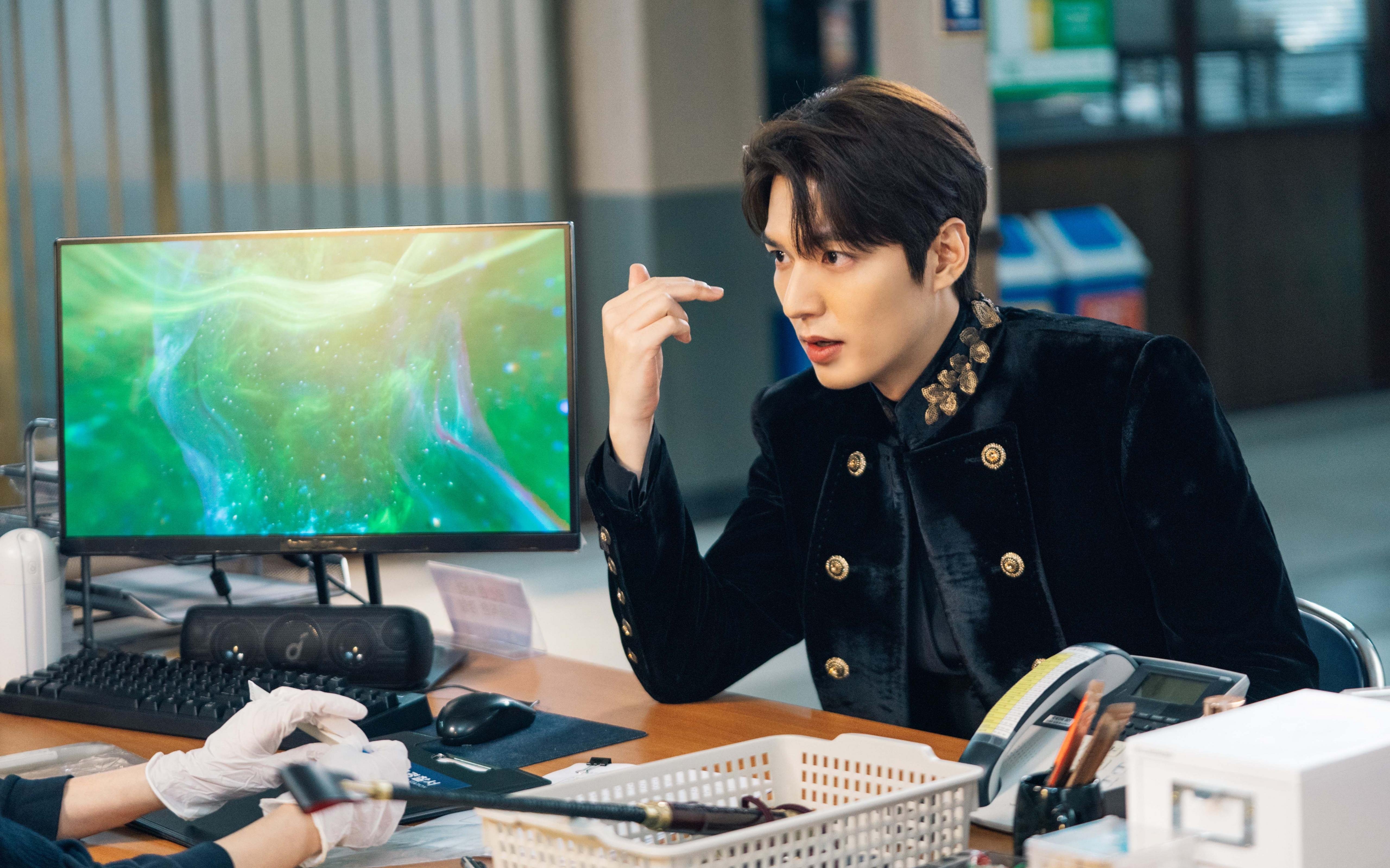 穿越时空的绿茵幽灵,当不存在的加维主宰了阿伊之战