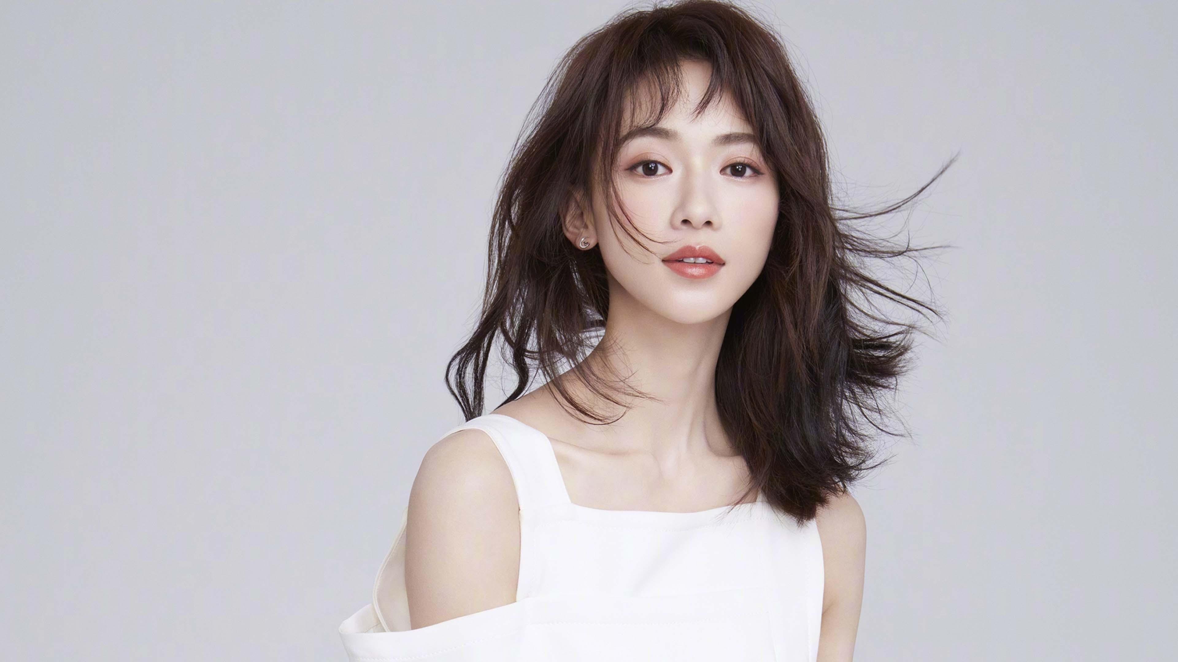 开云体育-鹈鹕收割深圳队，冰与火的对决，贝恩成为关键先生